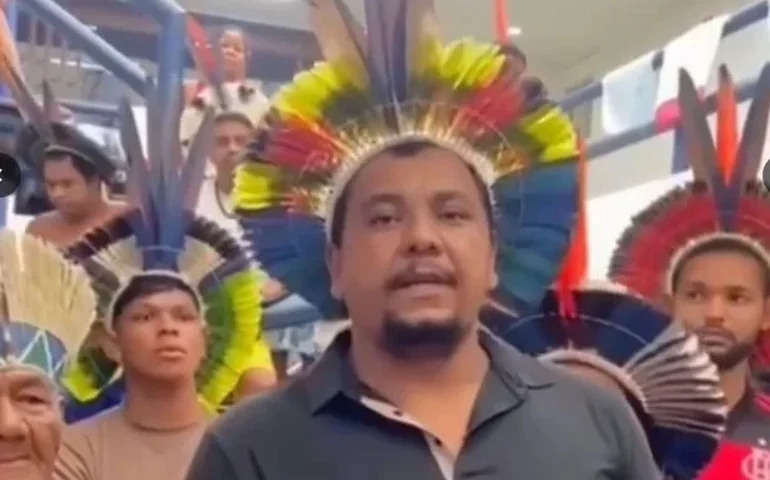 Indígenas fecham BR-101 e cobram retorno de Tanawi Kariri ao comando do DSEI