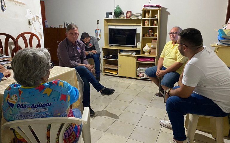 Movimento Enfrente realiza caravana pelo Sertão de Alagoas