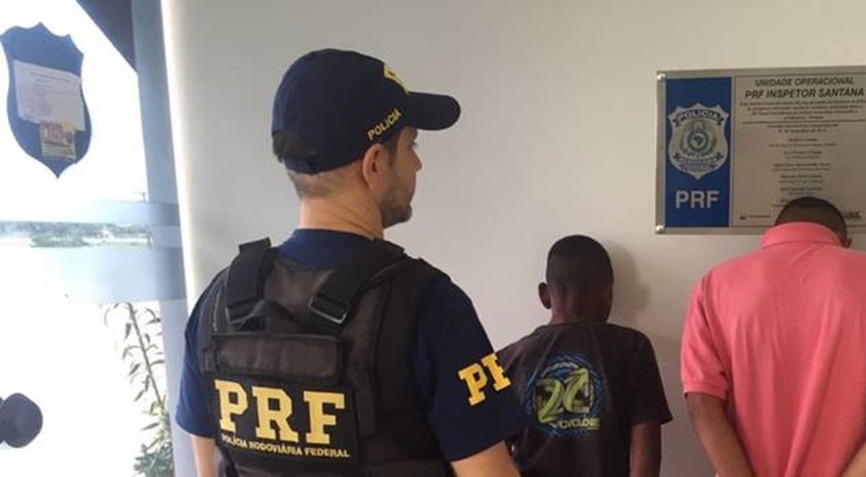 prf sergipe apreende adolescentes
