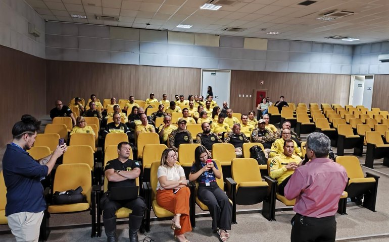 Servidores do DMTT participam de capacitação sobre vistoria e identificação veicular