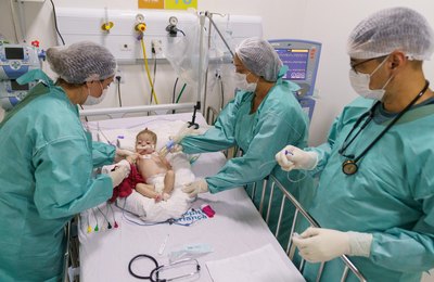 Bebê do Rio Grande do Norte é atendida no Hospital da Criança de Alagoas