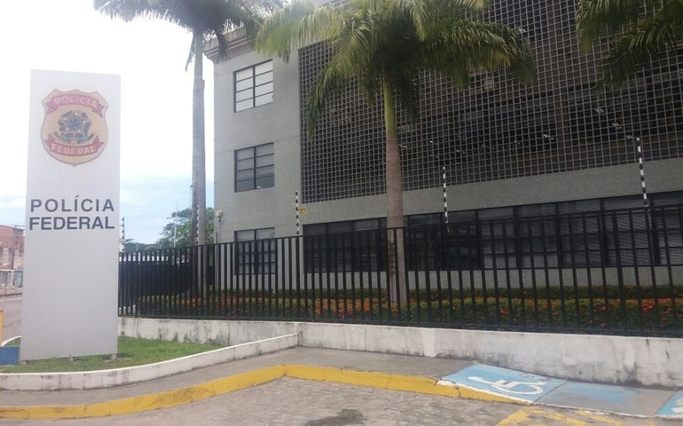 Operação da PF investiga suspeitos de fraudes em concurso público em AL e SP