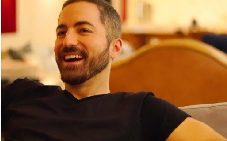 Thales Bretas celebra Lei Paulo Gustavo: 'um legado imenso, cujo reconhecimento é justo'