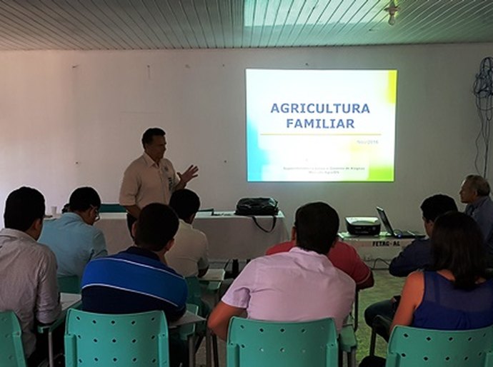 Extensionistas são capacitados para elaboração de Crédito Rural Orientado