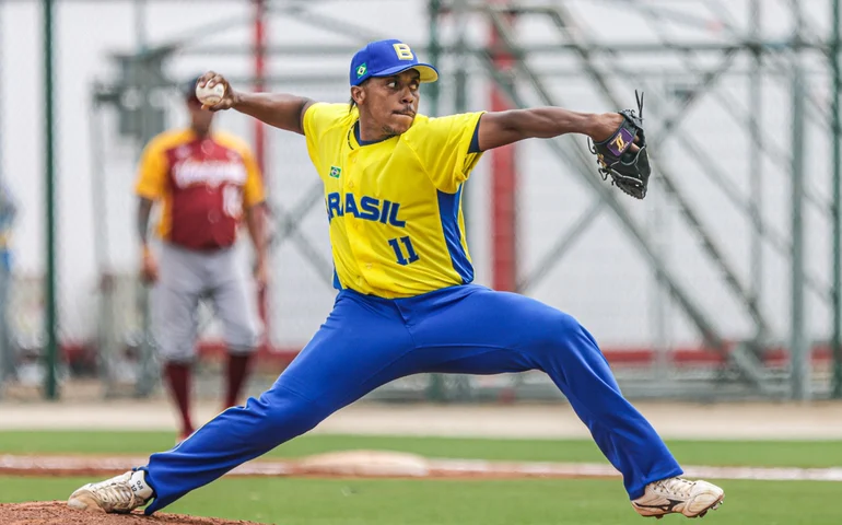 Brasil surpreende e bate Venezuela na estreia no beisebol no Pan