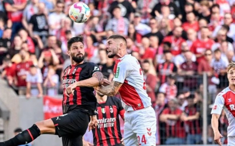 Clube alemão inova e testa câmeras em jogadores durante amistoso com o Milan