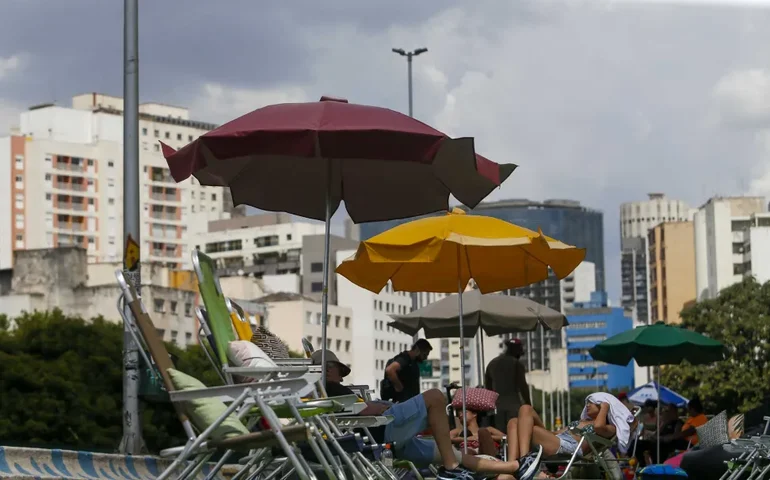 Europa é o continente que aquece mais rápido, quase o dobro do ritmo médio global