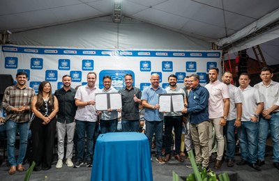 Governador Paulo Dantas entrega obras nas comemorações da emancipação política de Maribondo