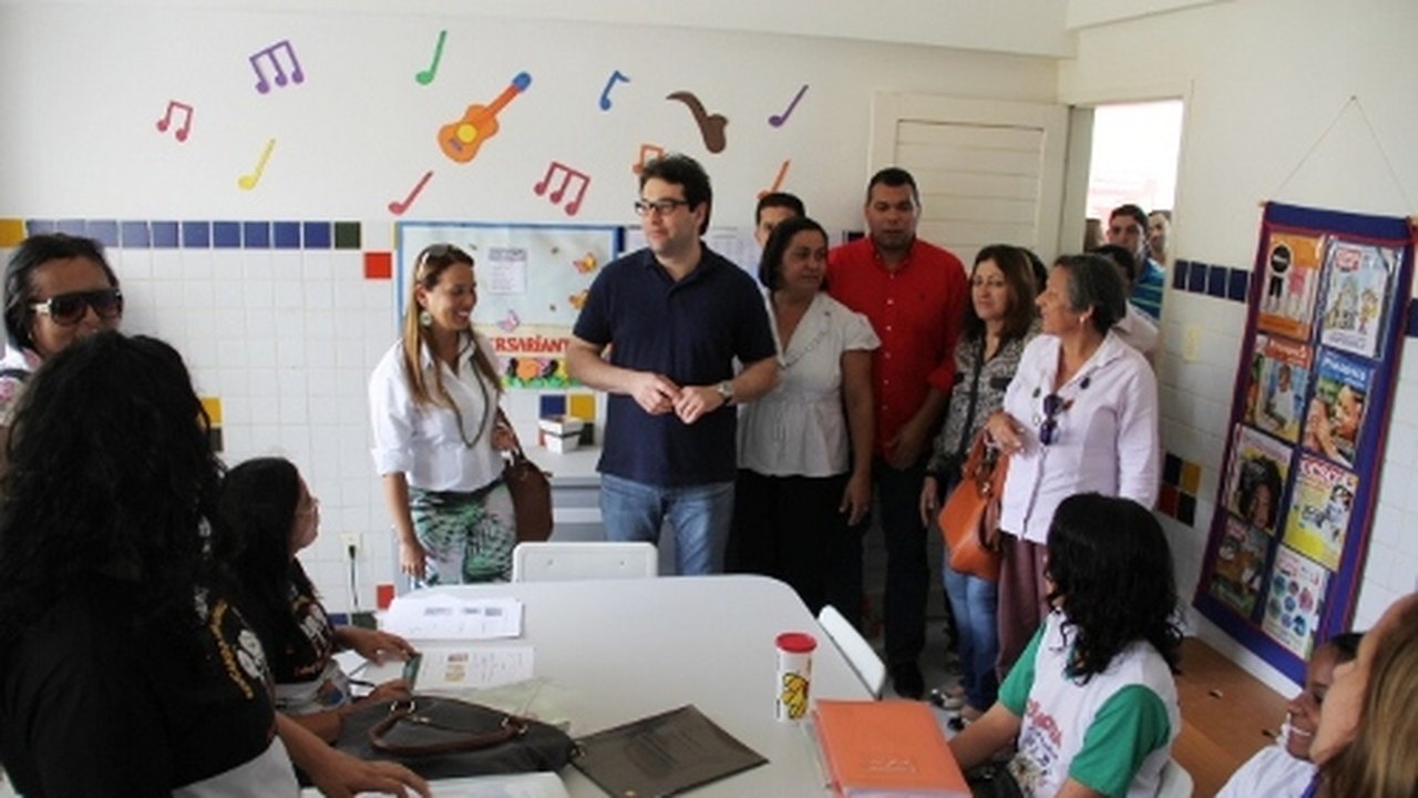 Intercâmbio: Comitiva de Rio Largo visita escola de tempo integral em Arapiraca