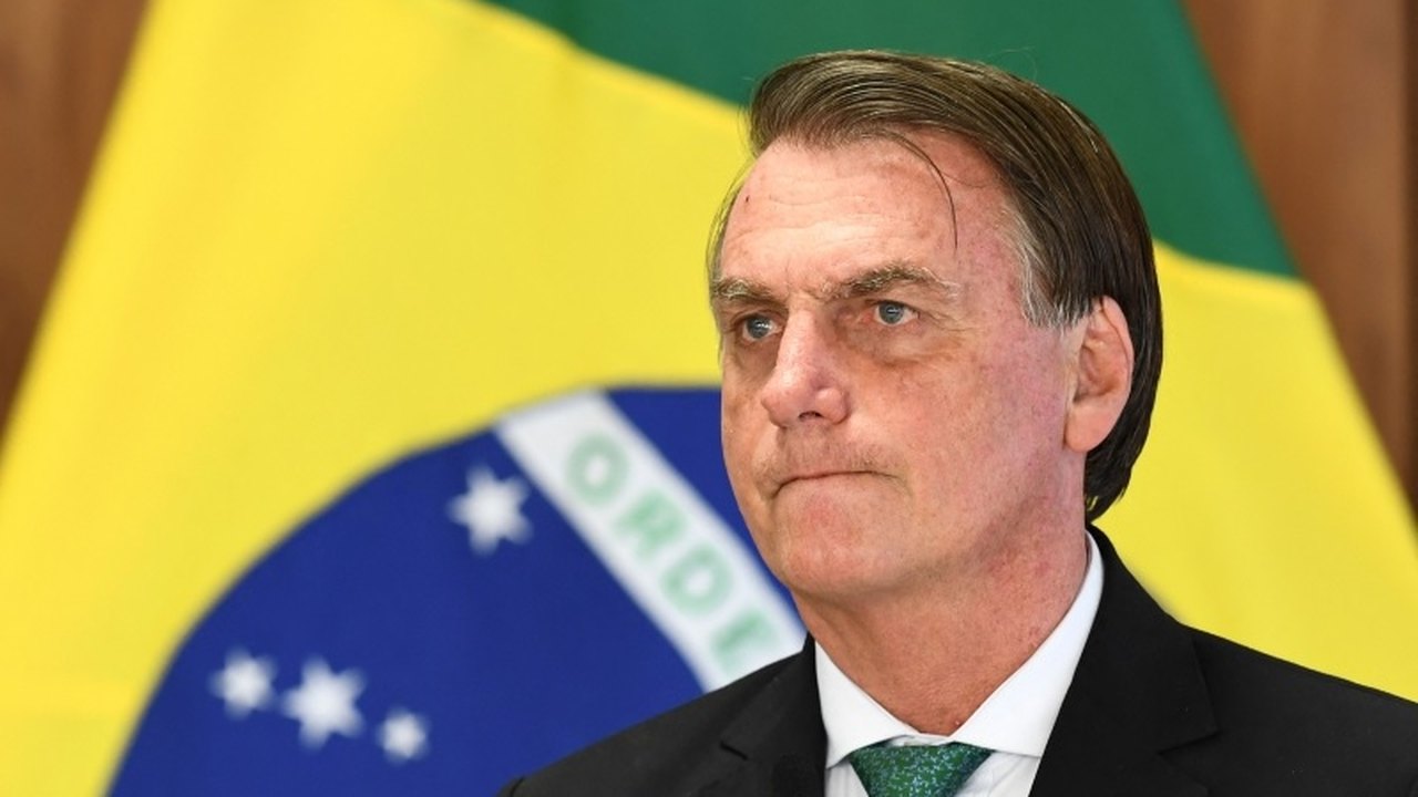 Bolsonaro completa 37 horas de silêncio, sem reconhecer derrota para Lula