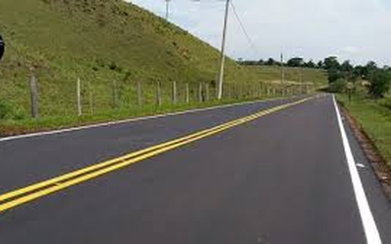 Em tom de festa e com perguntas de aliados, governo renova Malha Paulista