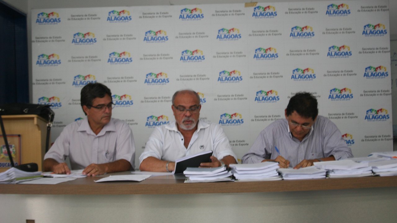 Empresas participaram de licitação para a construção de 31 quadras esportivas