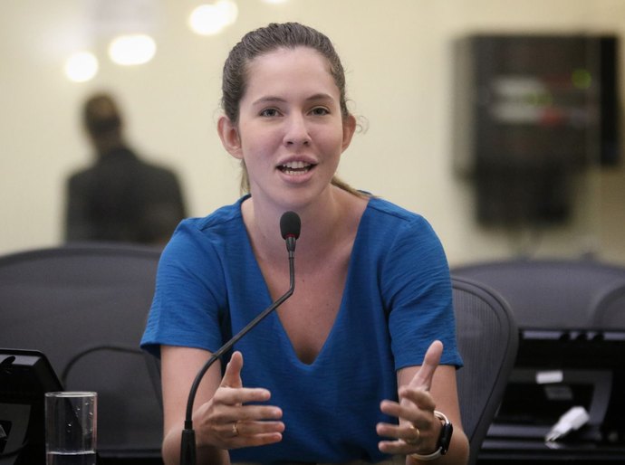 Deputada Cibele Moura apresenta projeto que cria Código de Proteção à Pessoa com TEA