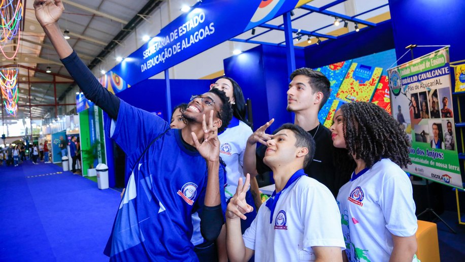 Seduc marca presença na 11ª Bienal Internacional do Livro de Alagoas com programação especial