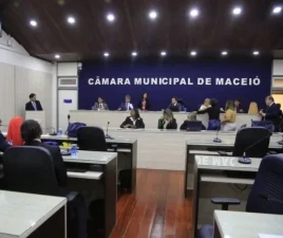 Comissão aprova LDO de 2027 e valida 23 emendas de vereadores em Maceió