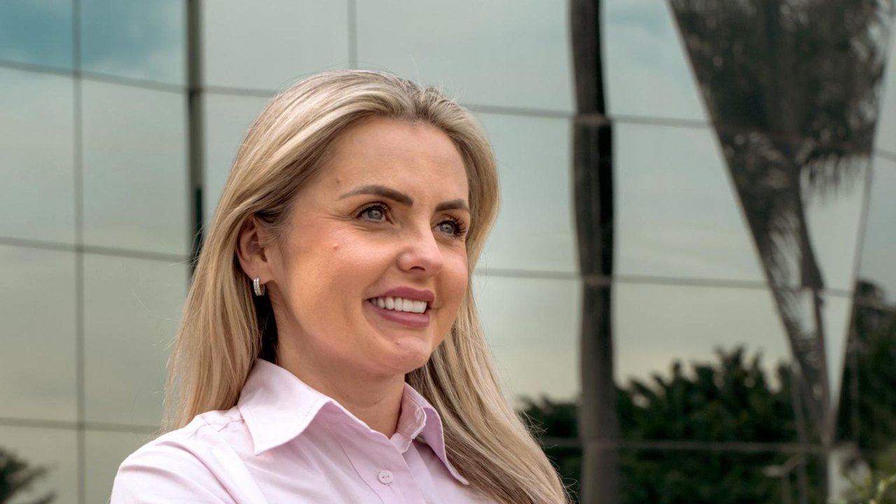 'Temos nossos direitos falados por homens, porque defendidos não são', diz Clariana Barão à Sputnik