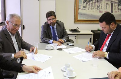 Prefeituras de ﻿Delmiro, Palmeira e Japaratinga aderem ao ‘Moradial Legal’