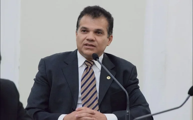 Deputado Ricardo Nezinho acusa MDB de “simular democracia” e denuncia controle do diretório de Arapiraca