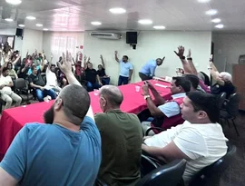 Servidores rejeitam proposta de 4,30% da Prefeitura de Maceió e exigem ganho real