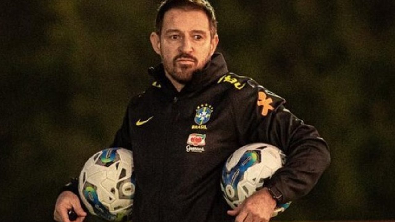 Entrevista: 'Eu e Diniz ainda tivemos pouco contato', diz Ramon Menezes, que assume a seleção olímpica 