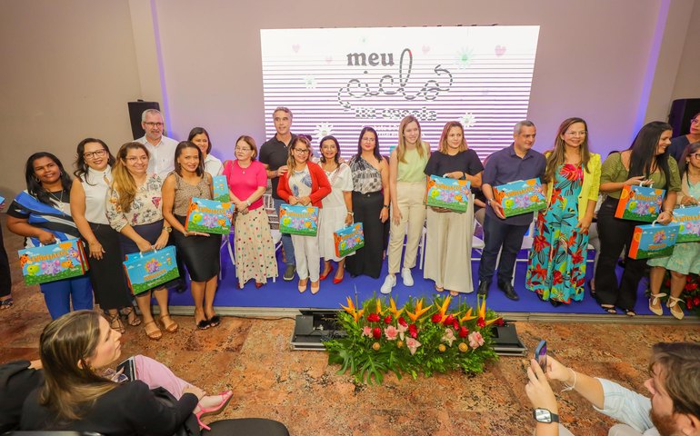 Governo do Estado lança nova etapa do Meu Ciclo Na Escola e distribui kits para educação infantil