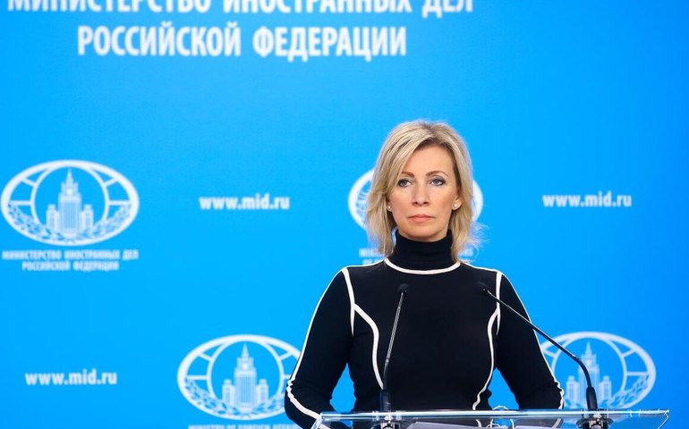 Rússia tomará a decisão de reconhecer o Talibã 'no devido tempo', diz Zakharova
