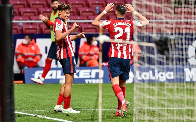 Atlético de Madrid derrota Huesca e se aproxima ainda mais do título Espanhol