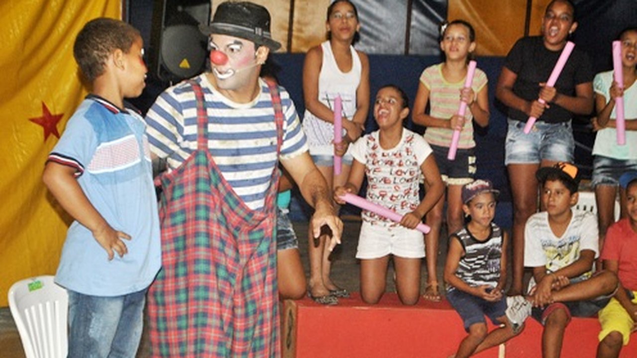 Arapiraca: Alunos da Escola de Circo comemoram Dia do Circo com espetáculo