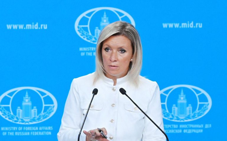 Zakharova afirma que Zelensky não pretende reembolsar empréstimo da UE