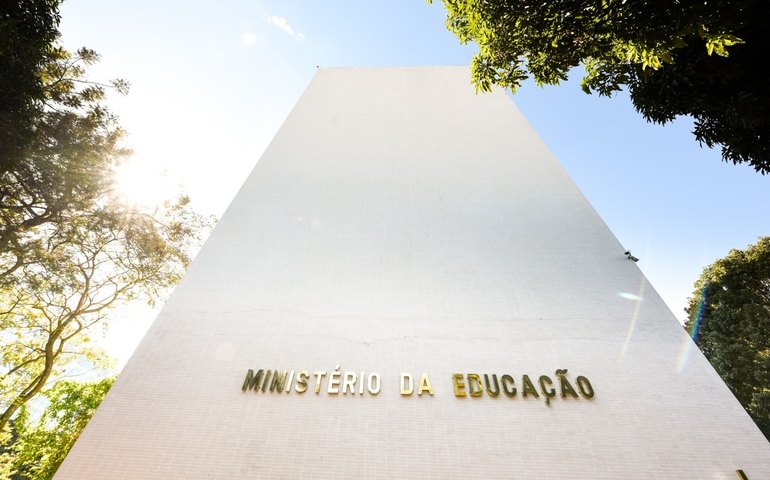 Novo ensino médio: Consulta do MEC acaba nesta quinta; o que muda agora?