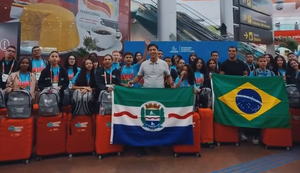 Estudantes da rede pública de ensino de Maceió embarcaram para Londres na madrugada desta sexta (17)