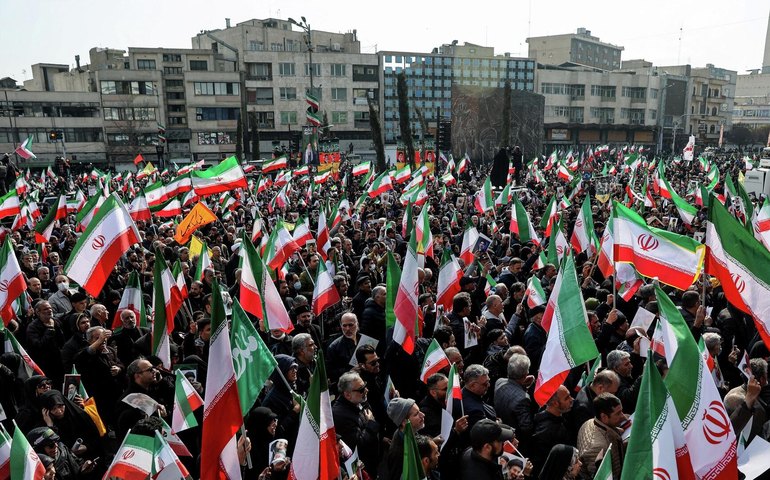 Conflito no Golfo pode agravar crise de energia, alerta imprensa internacional