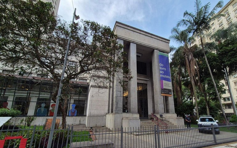 Biblioteca Mário de Andrade é fechada após roubo de obras de Matisse e Portinari