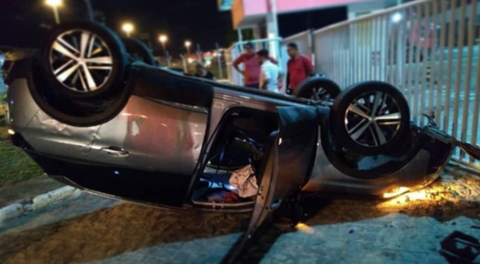 Acidente Tancredo Neves foto Whatsapp