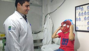 mascara de super heroi para tratamento oncológico