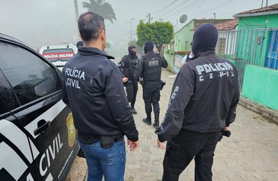 Polícia Civil de Alagoas faz operação contra o tráfico em Santana de Ipanema