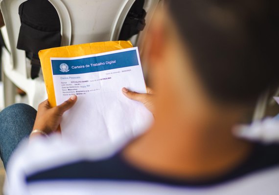 11° Emprega Maceió amplia acesso a vagas e qualificação profissional