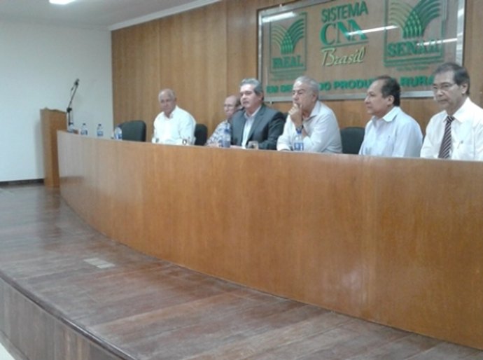 Produtores recebem orientações sobre clima para 2017
