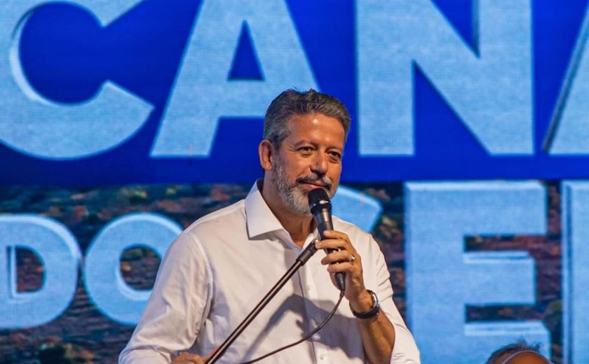 Arthur Lira enfrentou início de vaias com defesa da união política sob liderança de Lula