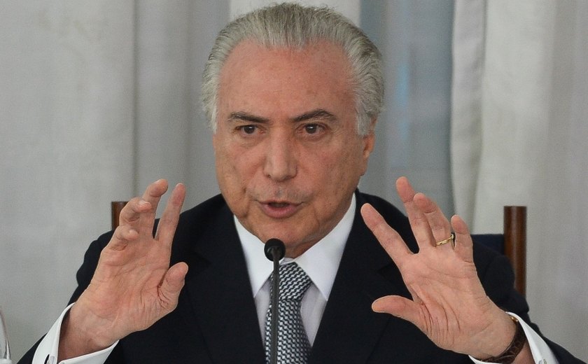 Temer fará pronunciamento de rádio e TV na véspera do Natal