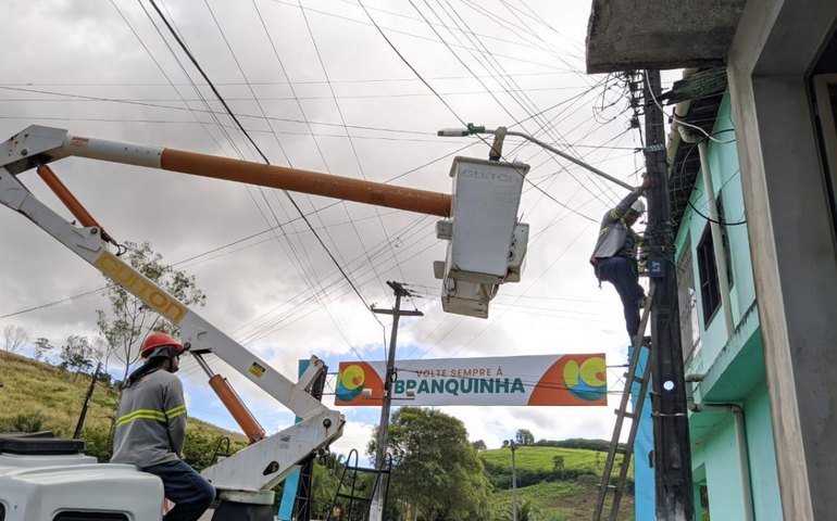 Prefeitura de Branquinha inicia nova etapa de instalação da iluminação de LED