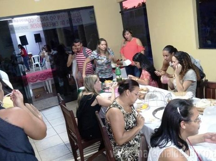 Saúde em Marechal homenageou profissionais da enfermagem