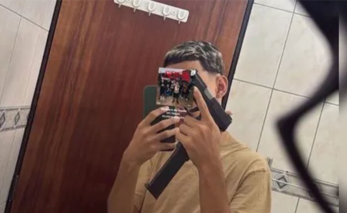"Renatinho" postava fotos com armas de fogo nas redes