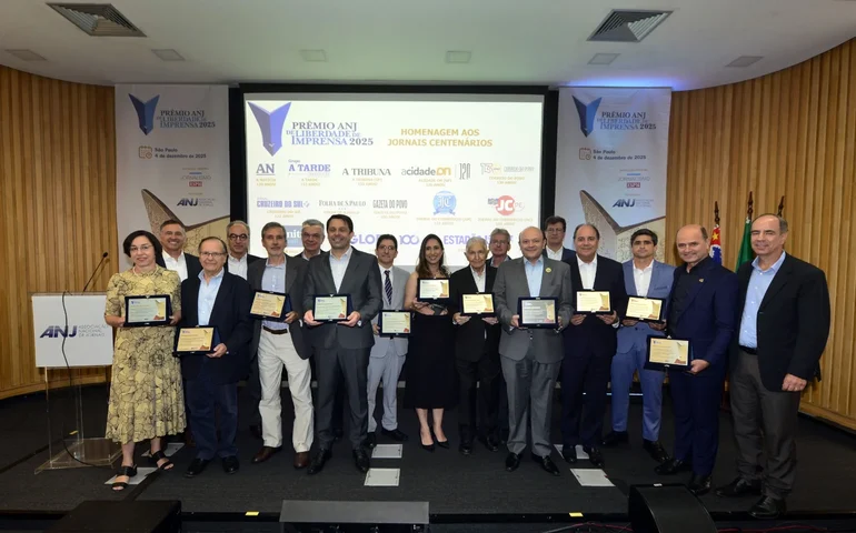 ANJ homenageia Instituto Palavra Aberta com seu Prêmio de Liberdade de Imprensa