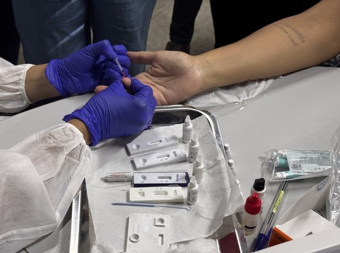 Saúde leva testagem rápida e orientação à população na Feira Agrária nesta sexta