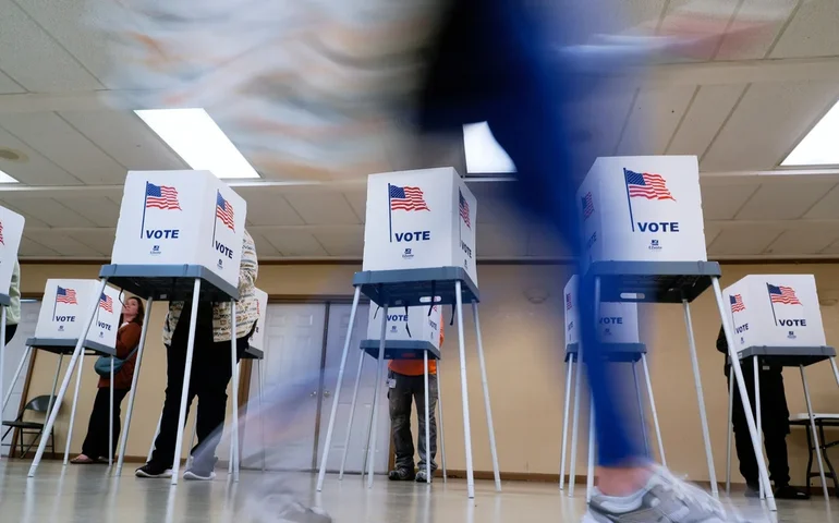 Ex-morador do Wisconsin é condenado a 20 meses de prisão federal por contribuições ilegais para campanha eleitoral