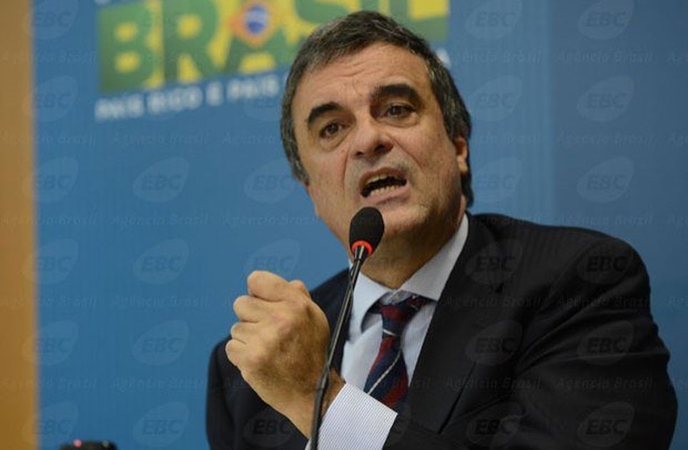 O ministro José Eduardo Cardozo lança campanha 