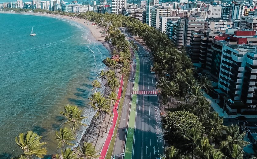 Trânsito na orla marítima de Maceió tem modificações neste domingo (13)