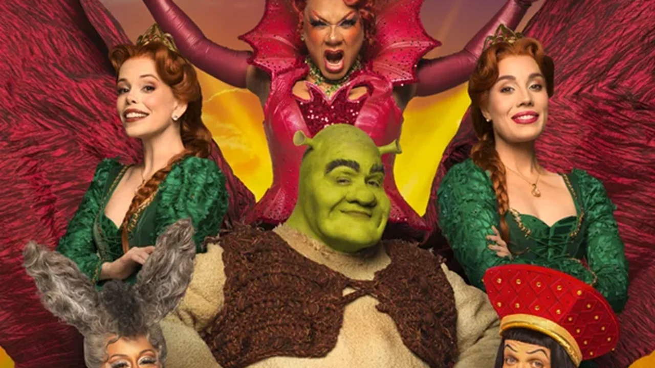 Tiago Abravanel estreia como Shrek em musical em São Paulo