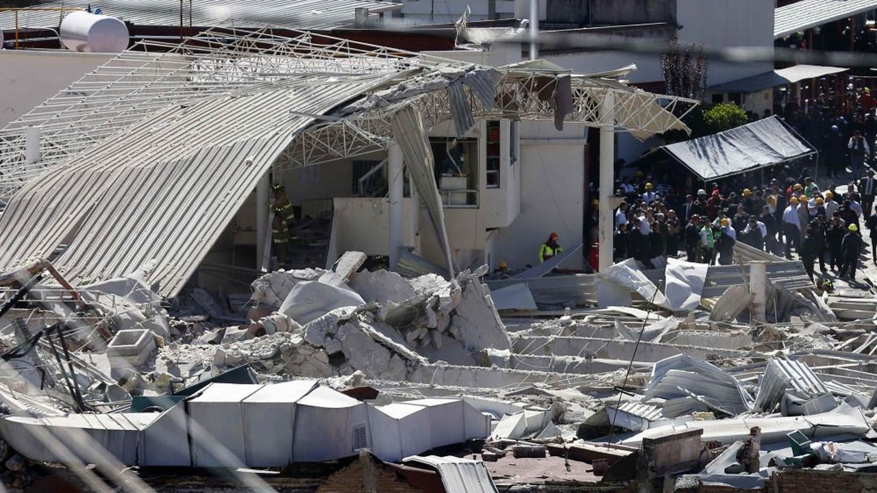 Explosão de gás mata adultos e bebês em maternidade na Cidade do México